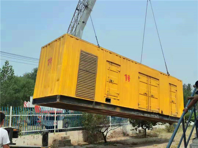 江陵300KW柴油发电机组油耗是多少？